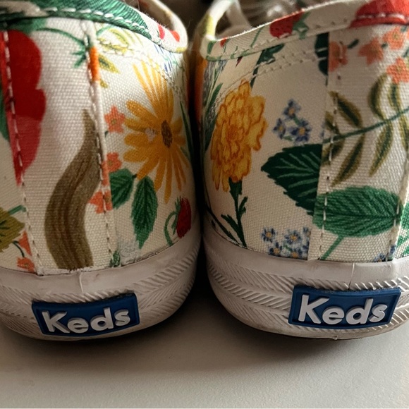 🌸 Keds Rifle Paper Co. Floral Sneakers – Size 10 🌸 - Picture 3 of 4